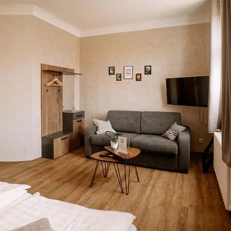 Ratsstuben Bed & Breakfast 3*